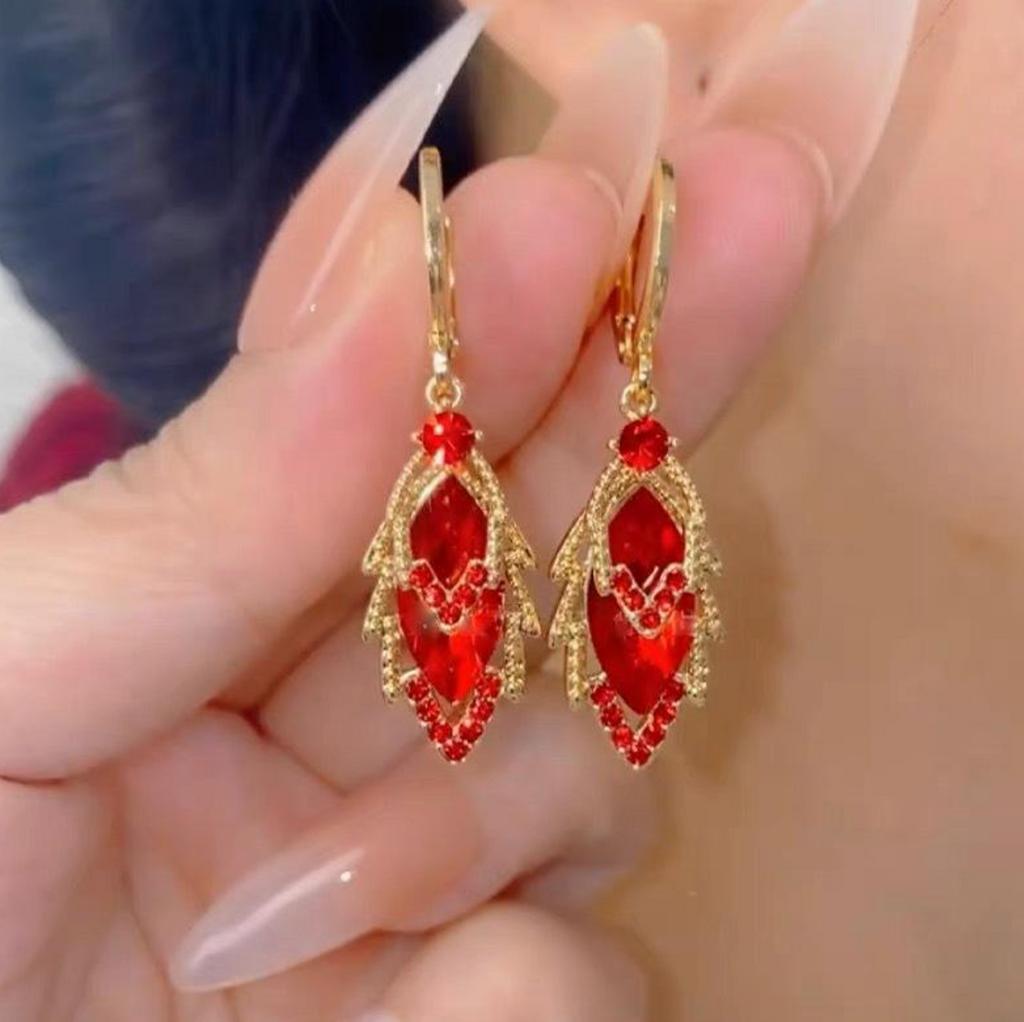 Luxury Zircon Leaf Tassel Earrings for Women